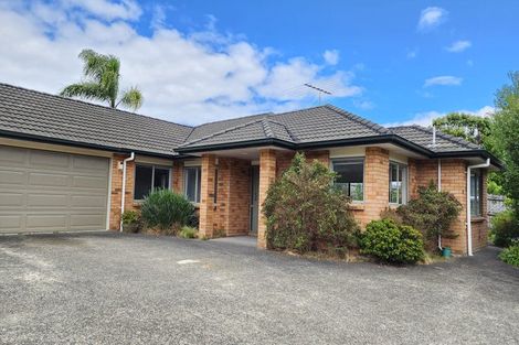 Photo of property in 19 Ballymore Drive, Pinehill, Auckland, 0632