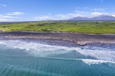 Photo of property in 385b Tipoka Road, Rahotu, Opunake, 4685