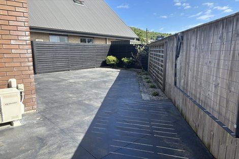Photo of property in 9d Linden Avenue, Tawa, Wellington, 5028