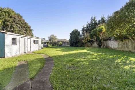 Photo of property in 39 President Avenue, Papakura, 2110