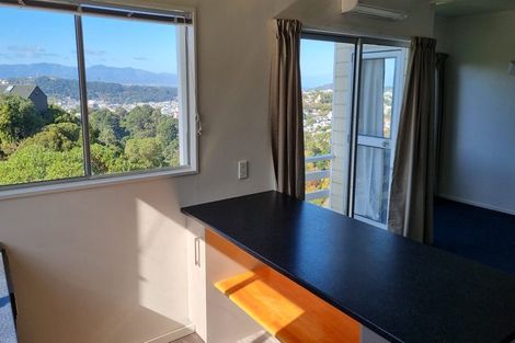 Photo of property in 29a Harbour View Road, Northland, Wellington, 6012