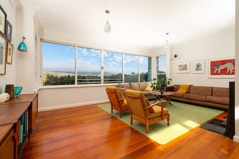 Photo of property in 189 Breaker Bay Road, Breaker Bay, Wellington, 6022