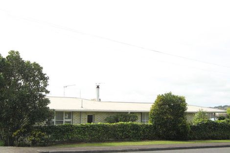 Photo of property in 66 Mould Street, Waitara, 4320