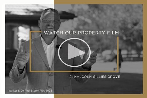 Photo of property in 15 Malcolm Gillies Grove, Totara Park, Upper Hutt, 5018