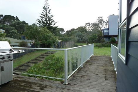 Photo of property in 176 Ocean Beach Road, Tairua, 3508
