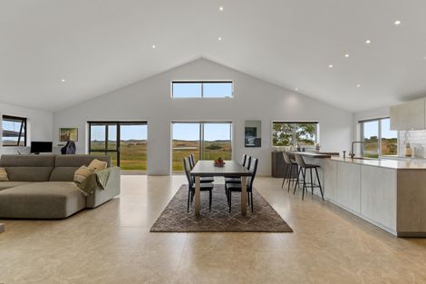 Photo of property in 1498 Oneriri Road, Kaiwaka, 0573