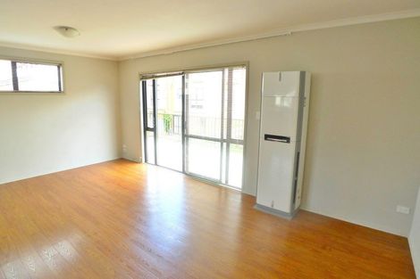 Photo of property in St Claire Village, 7/172 Mcleod Road, Te Atatu South, Auckland, 0610