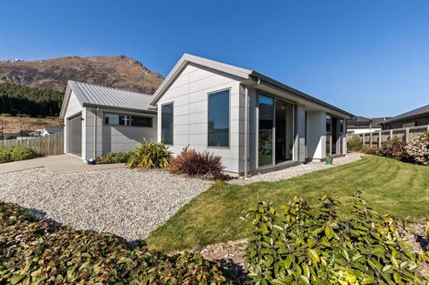 Photo of property in 8 Springfield Road, Lower Shotover, Queenstown, 9304