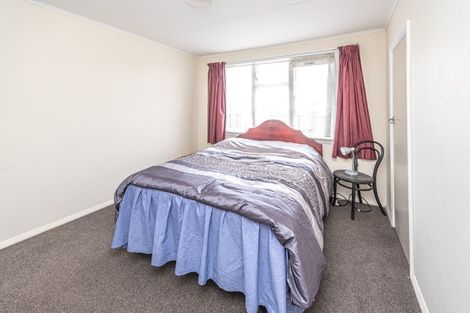 Photo of property in 28 Raupo Street, Castlecliff, Whanganui, 4501