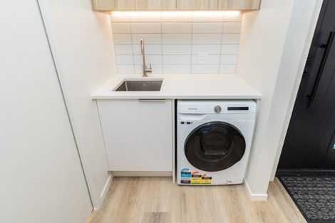 Photo of property in 9/35 Sladden Street, Naenae, Lower Hutt, 5011