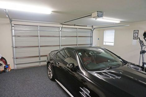 Photo of property in 53 Glenroy Park Drive, Waikiwi, Invercargill, 9810