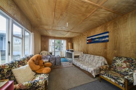 Photo of property in 24 Potaka Street, Marton, 4710