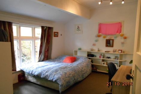 Photo of property in 150 Upland Road, Kelburn, Wellington, 6012