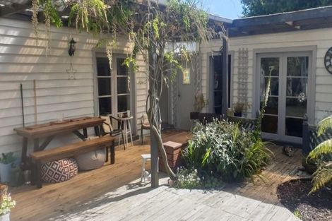 Photo of property in 215 Pomona Street, Strathern, Invercargill, 9812