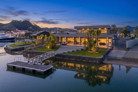 Photo of property in 619 Waterways Parade, Pauanui, Hikuai, 3579