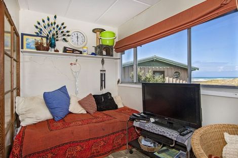 Photo of property in 33 Omamari Beach Road, Omamari, Dargaville, 0373