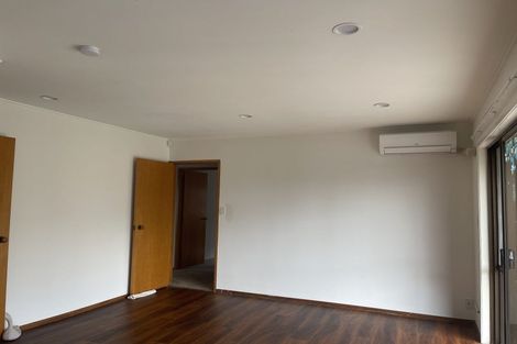 Photo of property in 69 Oliver Road, Eastern Beach, Auckland, 2012