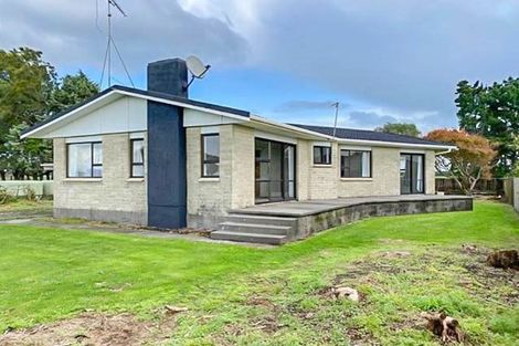 Photo of property in 54 Rona Road, Brixton, Waitara, 4382