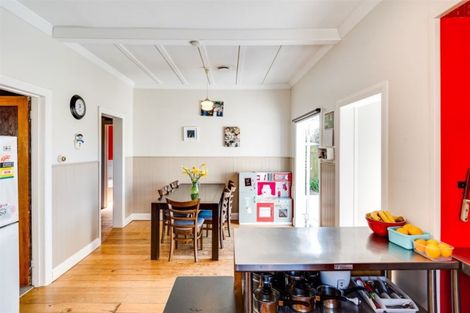 Photo of property in 17 Chambers Street, Te Awa, Napier, 4110