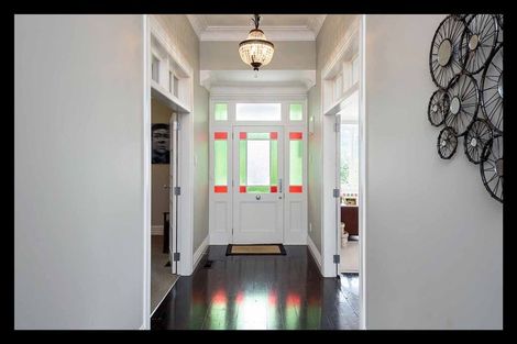 Photo of property in 35 Everest Street, Khandallah, Wellington, 6035