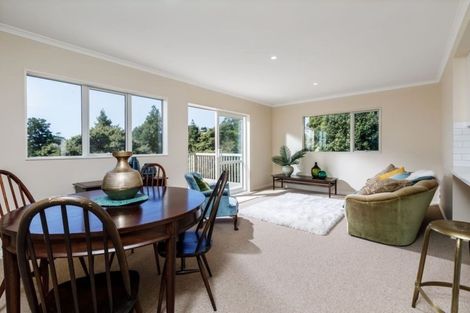 Photo of property in 22a Viridian Lane, Greenhithe, Auckland, 0632