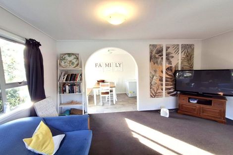 Photo of property in 1/4 Ellesmere Avenue, Miramar, Wellington, 6022