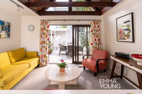 Photo of property in 1a Kabul Street, Khandallah, Wellington, 6035