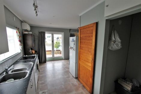 Photo of property in 16 Clyde Street, Tokoroa, 3420