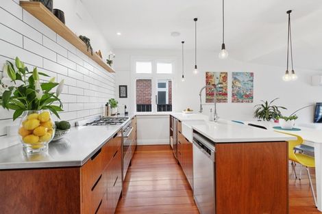 Photo of property in 60 Lonsdale Crescent, Rongotai, Wellington, 6022