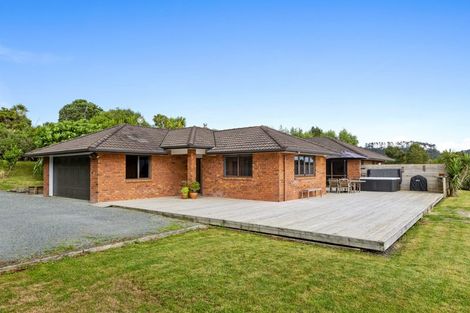Photo of property in 218 Govan Wilson Road, Whangaripo, Warkworth, 0985