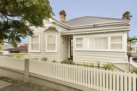 Photo of property in 51 Arthur Street, Onehunga, Auckland, 1061