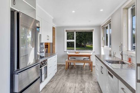 Photo of property in 19 Railway Esplanade, East Gore, Gore, 9710