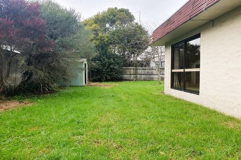 Photo of property in 130a Bruce Mclaren Road, Henderson, Auckland, 0612