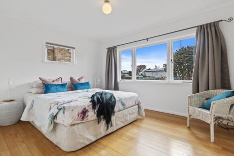 Photo of property in 10 Russell Avenue, Pukekohe, 2120