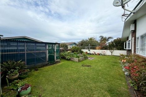 Photo of property in 1/32 Browne Street, Waitara, 4320