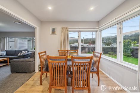 Photo of property in 2 Short Street, Wainuiomata, Lower Hutt, 5014