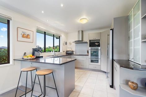Photo of property in 13 Brentwood Avenue, Te Kamo, Whangarei, 0112