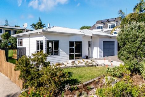 Photo of property in 5 Panorama Place, Coastlands, Whakatane, 3120