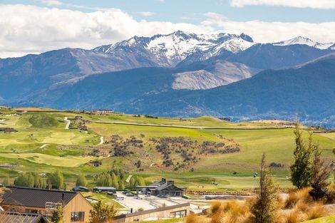 Photo of property in 33 Cappie Drive, Jacks Point, Queenstown, 9371