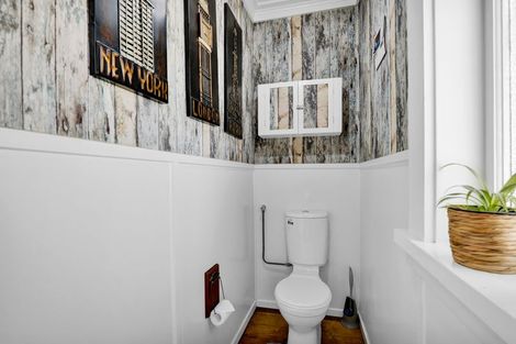 Photo of property in 21 Dives Avenue, Hawera, 4610