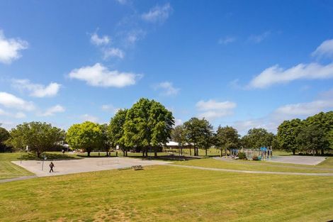 Photo of property in 92b Memorial Avenue, Ilam, Christchurch, 8053