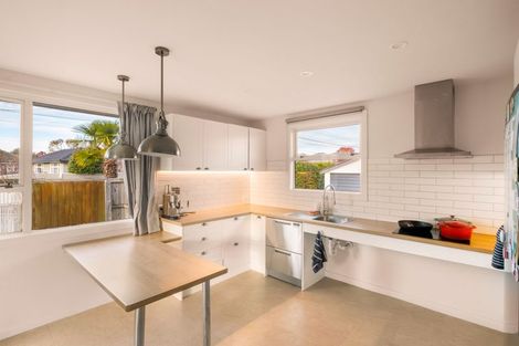 Photo of property in 1/46 Maryhill Avenue, Hoon Hay, Christchurch, 8025