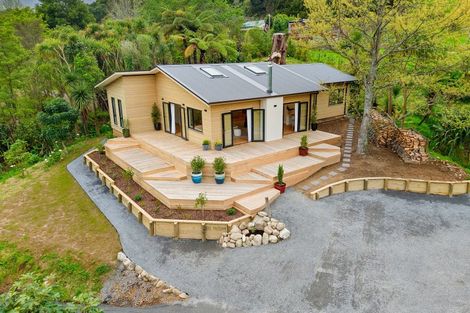 Photo of property in 76 Parenga Road, Hautere, Otaki, 5582