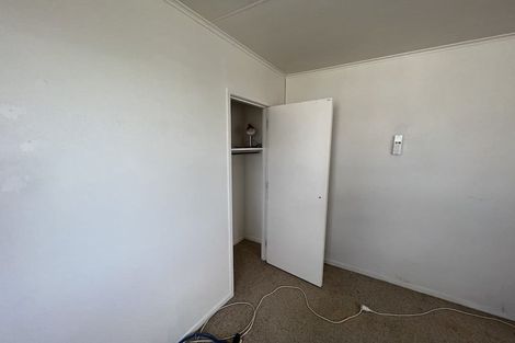 Photo of property in 14 Bledisloe Street, Levin, 5510