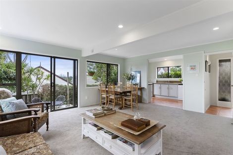 Photo of property in 4/15 Roseberry Avenue, Birkenhead, Auckland, 0626