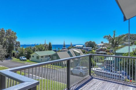 Photo of property in 208 Russell Bruce Place, Onemana, Whangamata, 3691