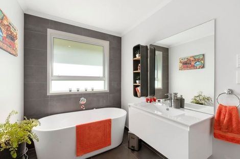 Photo of property in 67 Moses Road, Kaukapakapa, 0873