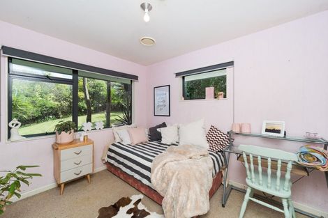 Photo of property in 49 Schnell Drive, Kelvin Grove, Palmerston North, 4414