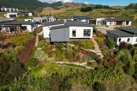 Photo of property in 22 Hill Tops Way, Stoke, Nelson, 7011