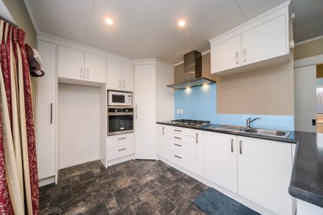 Photo of property in 110 Amberley Avenue, Highbury, Palmerston North, 4412